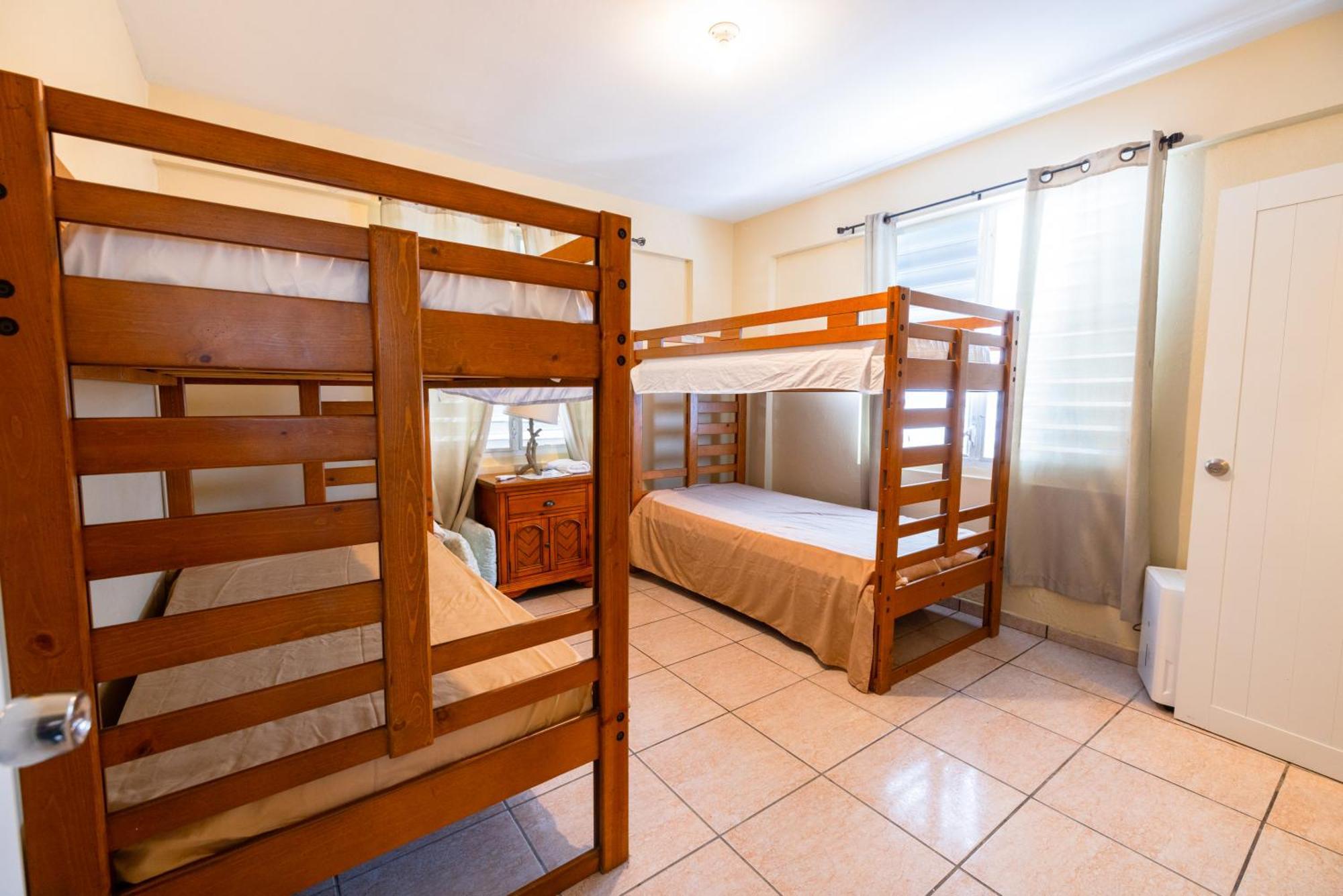 Colinas Del Atlantico Vacational House 1St Floor Apartment Isabela Bagian luar foto