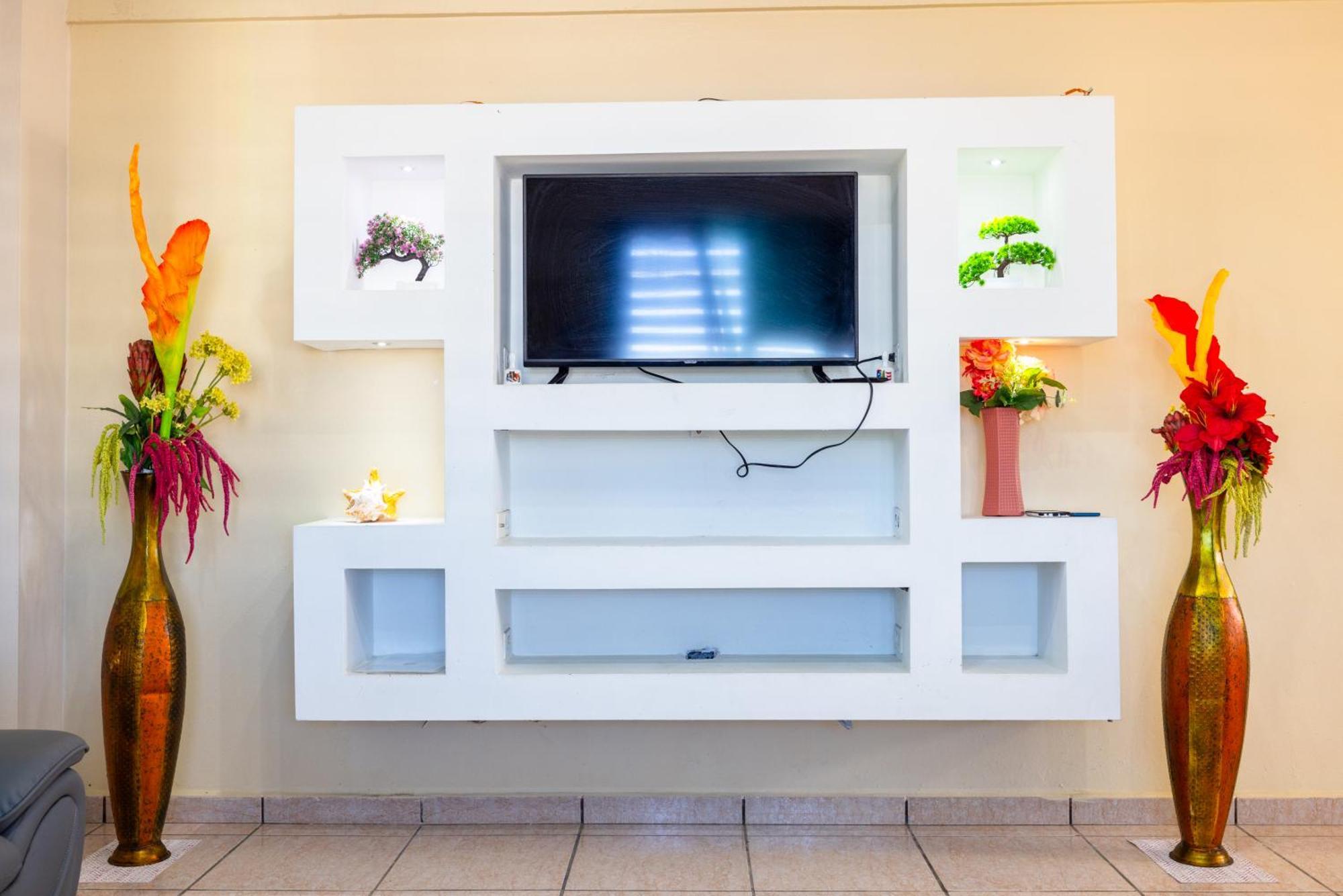 Colinas Del Atlantico Vacational House 1St Floor Apartment Isabela Bagian luar foto